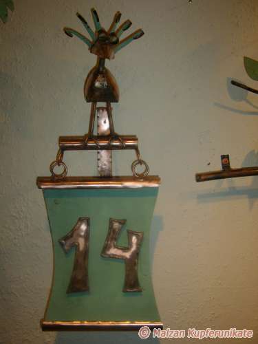 Tunnelspatz m. Hausnummer